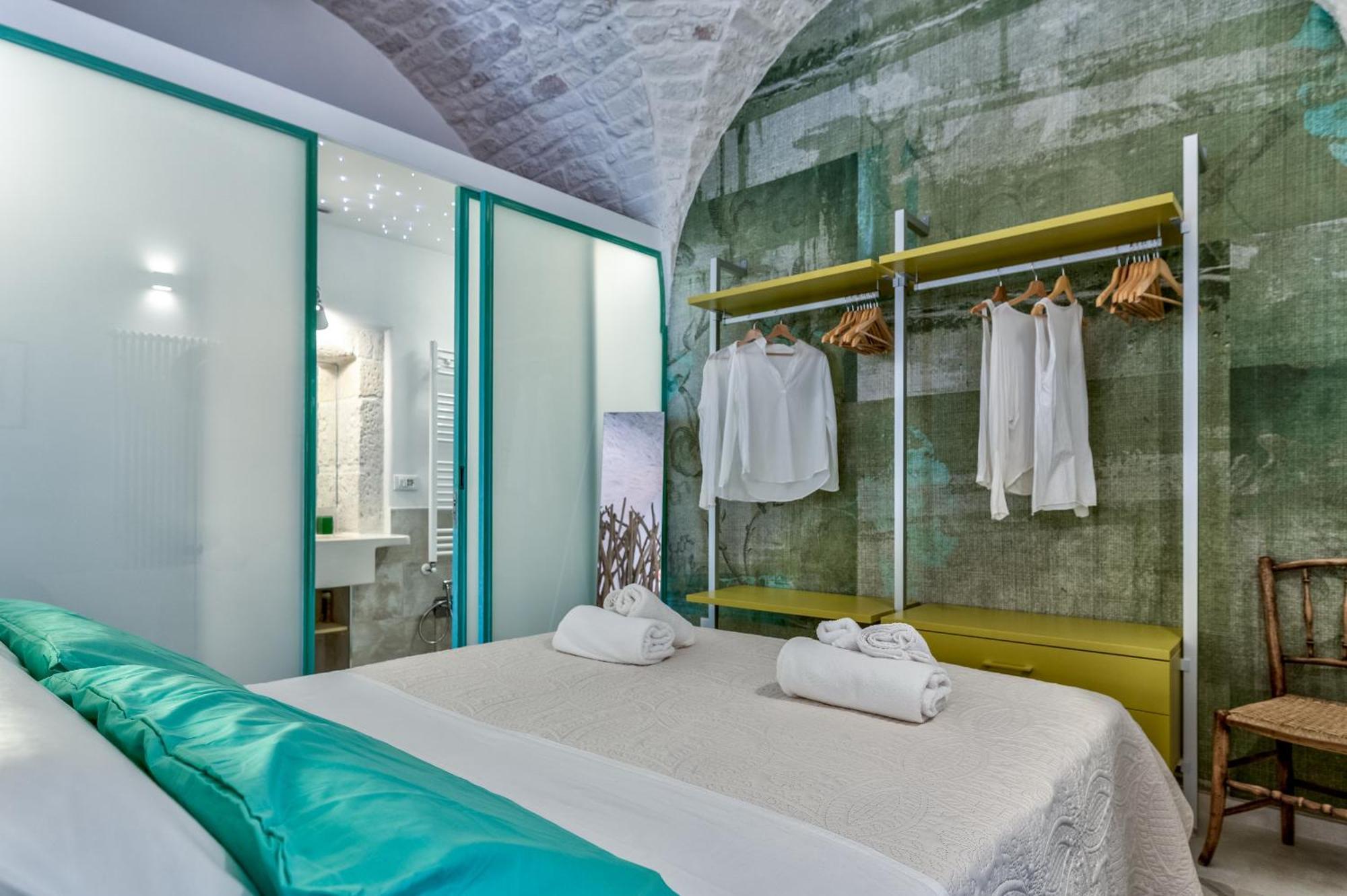 Apartment Style - 2 Terraces With Sea Views *